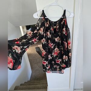 Floral Cold Shoulder Blouse